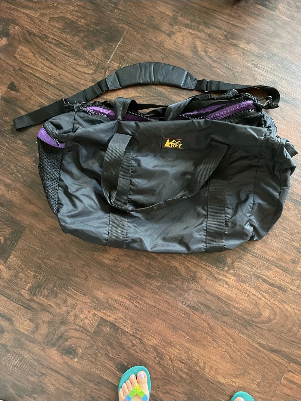 R.E.I. Evaporator Duffel LARGE Discontinued Black w/ Shoulder Strap Made in USA